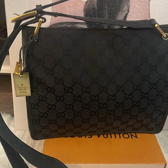 Gucci Handbags - Gucci GG canvas crossbody bag